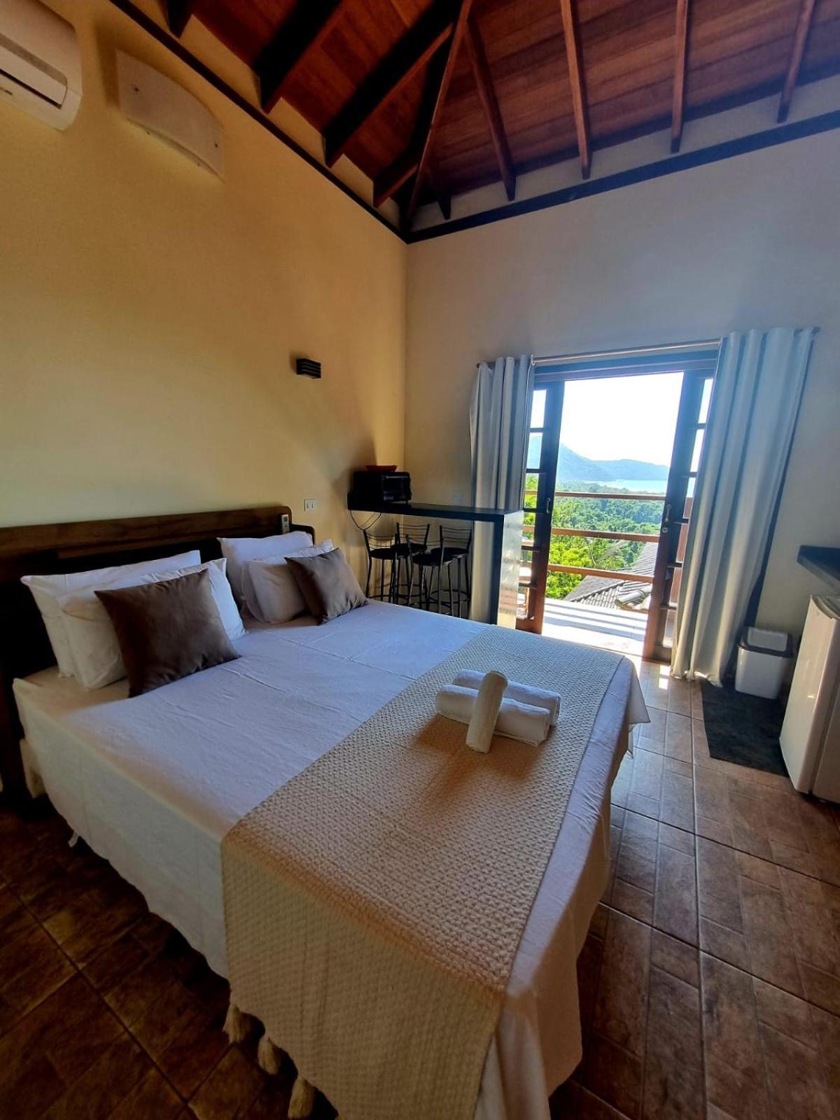Burung Flats Itamambuca - Hospedagem Com Vista Para O Mar Ubatuba Eksteriør billede