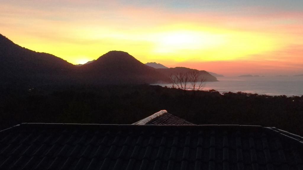 Burung Flats Itamambuca - Hospedagem Com Vista Para O Mar Ubatuba Eksteriør billede